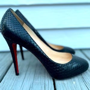 Christian Louboutin Snake Skin High Heel S’s 41.5 - worn once